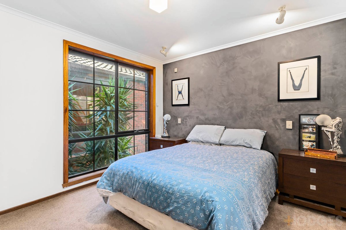 11 Eddison Close Altona Meadows - Residential for sale