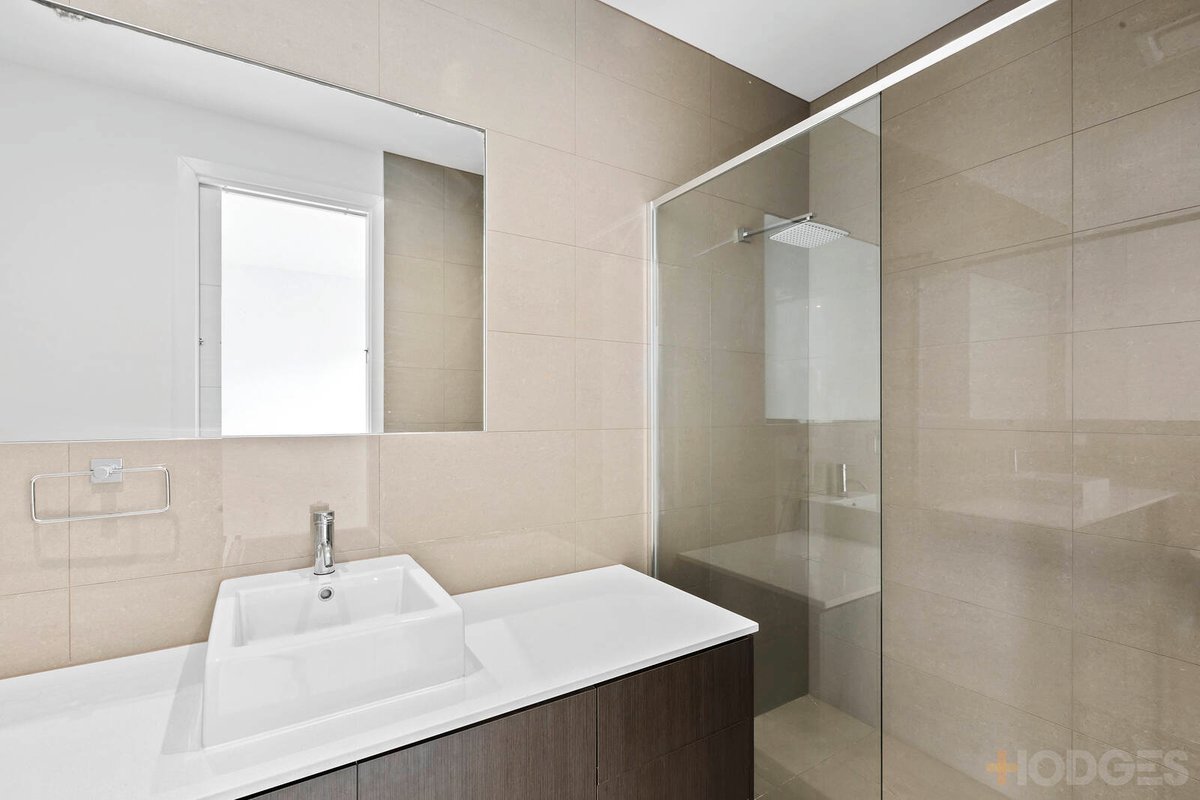 1 / 1 Embankment Grove Chelsea - Residential for sale