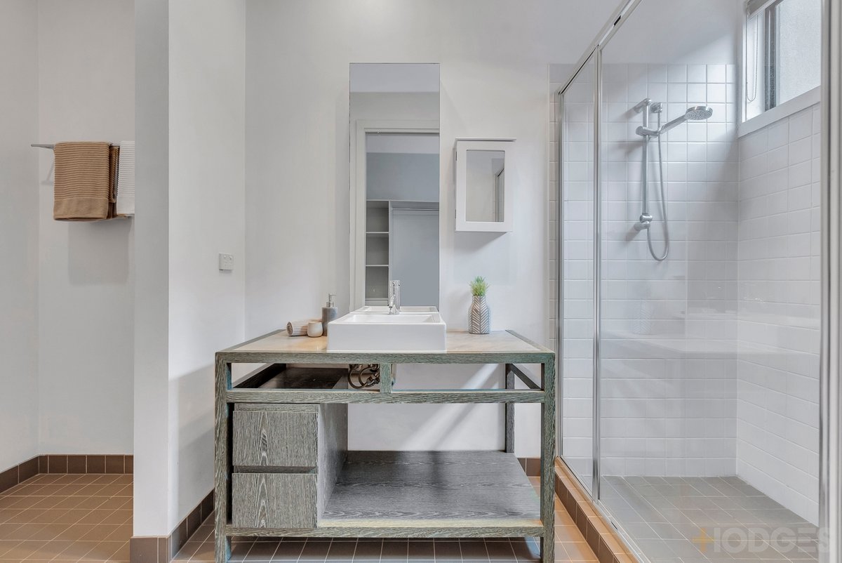 11 Evergreen Circuit Cheltenham - Residential for sale