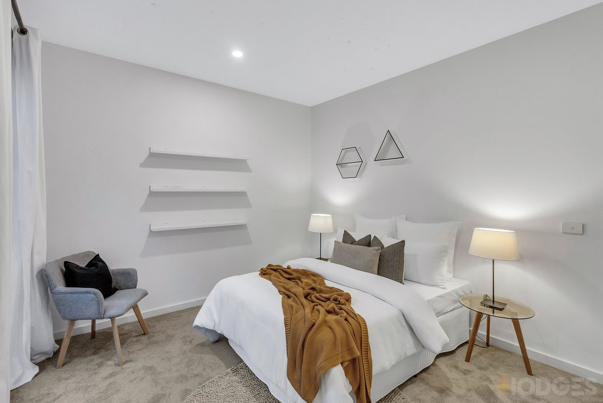 11 Evergreen Circuit Cheltenham - Residential for sale