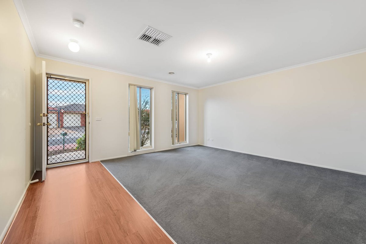 11 Fiona Court Werribee - Residential for sale