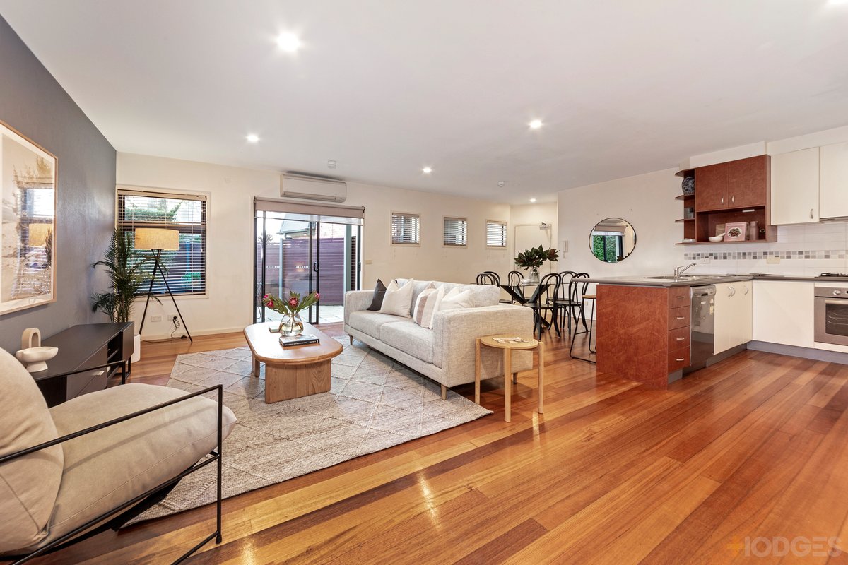 1 / 1 Garfield Street Cheltenham - Residential for sale