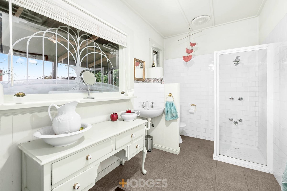 11 Guthrie Avenue North Geelong - Residential for sale