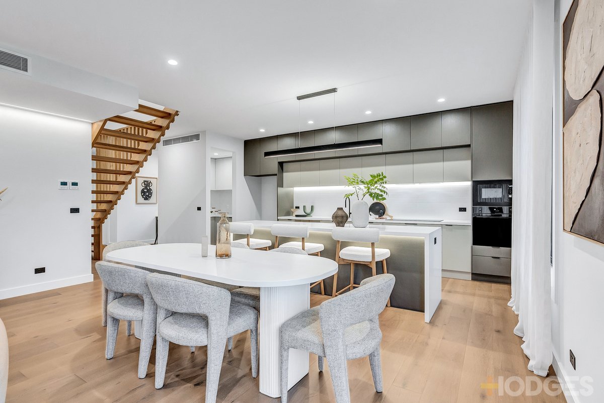 11 Harvey Court Cheltenham - Residential for sale