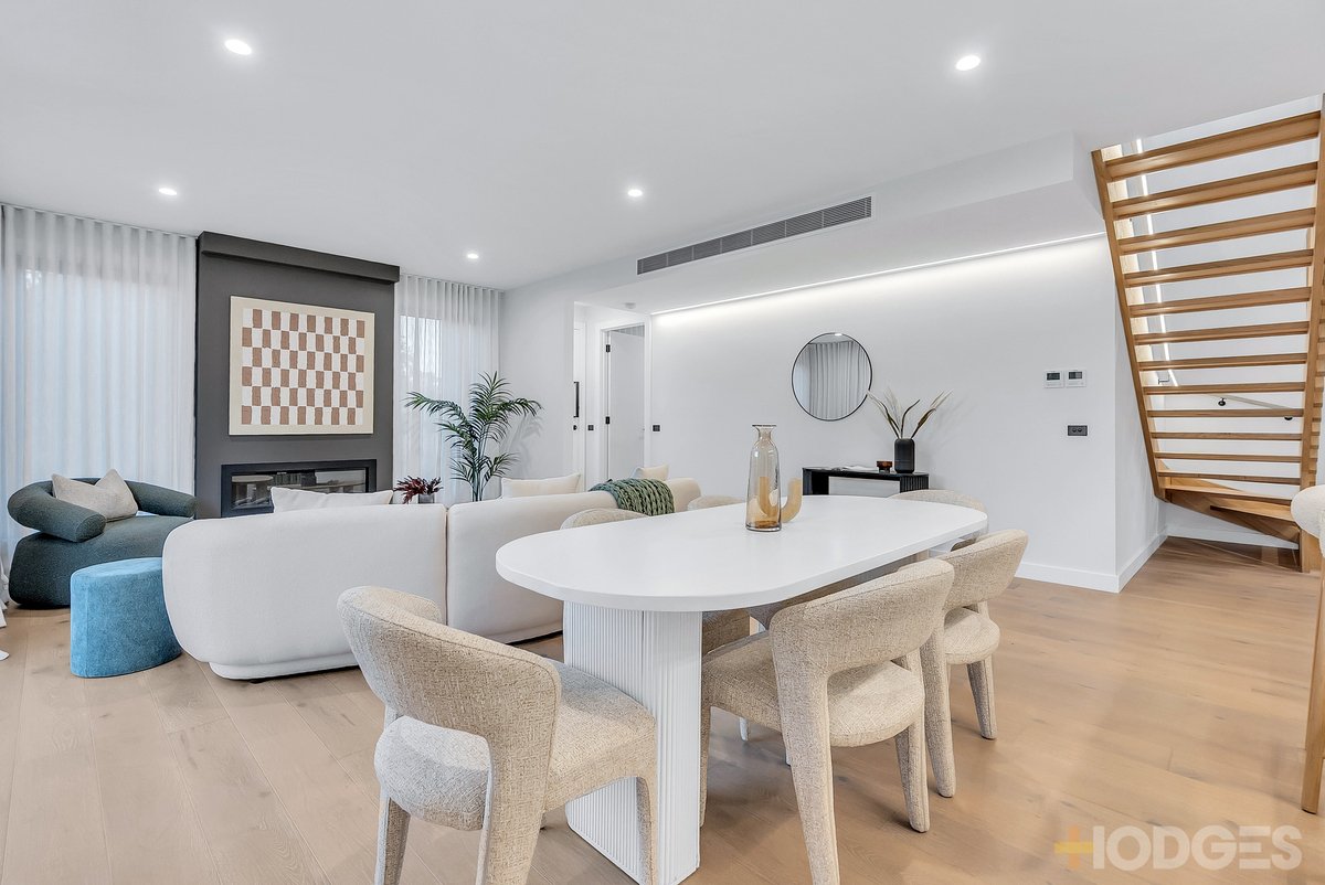 11 Harvey Court Cheltenham - Residential for sale