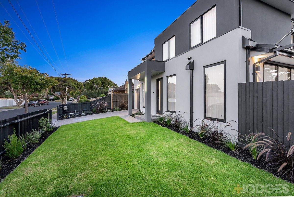 11 Harvey Court Cheltenham - Residential for sale
