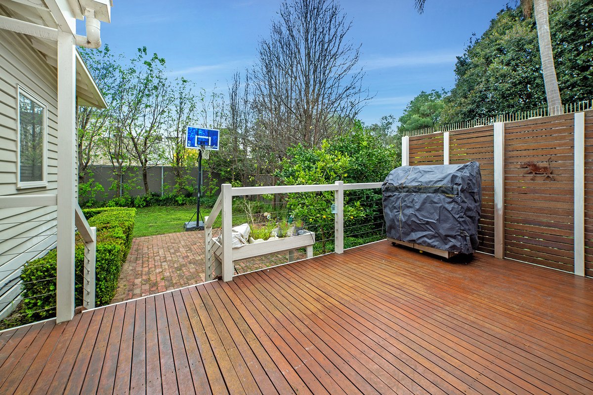 11 Imbros Street Hampton - Residential for lease