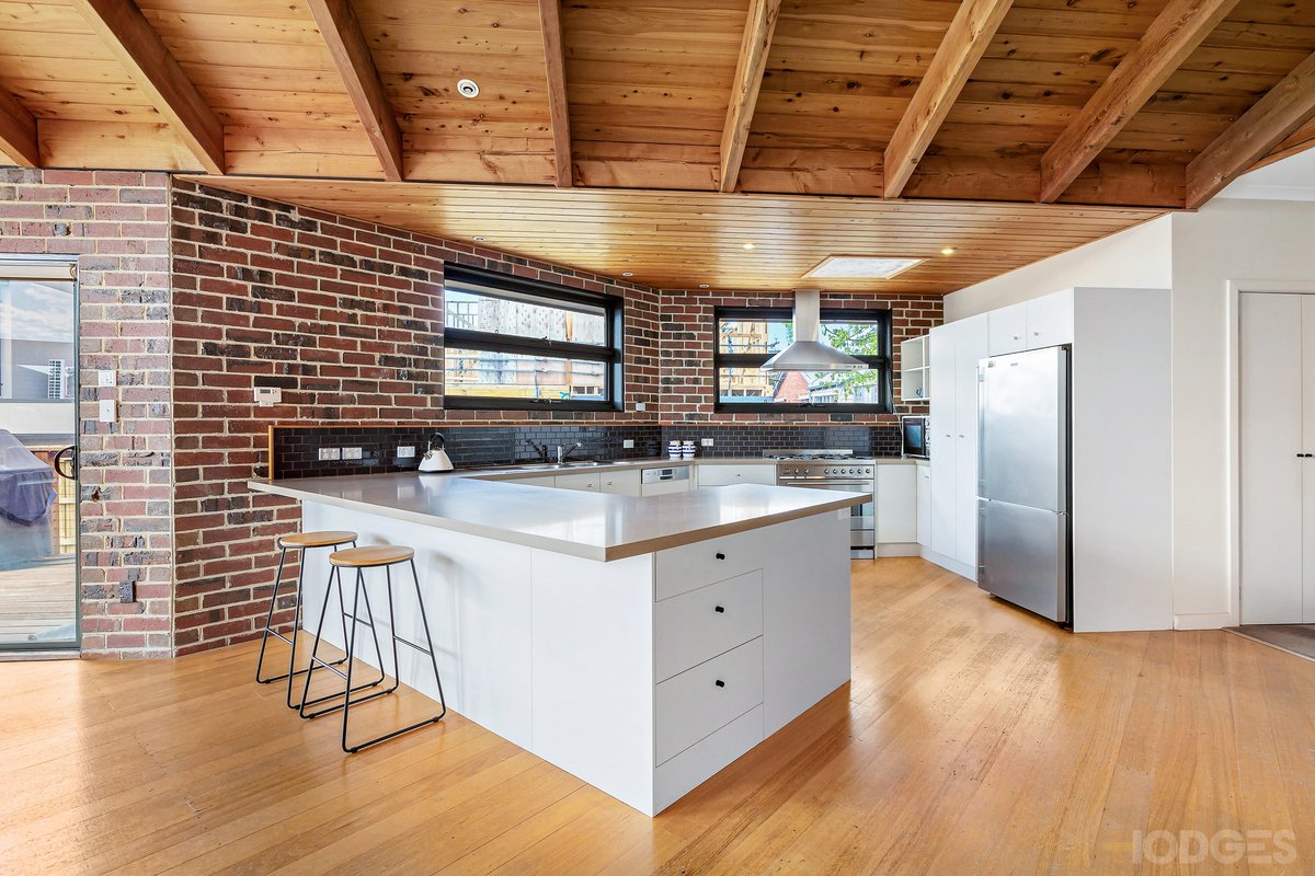 11 James Crescent Hampton - Residential for sale