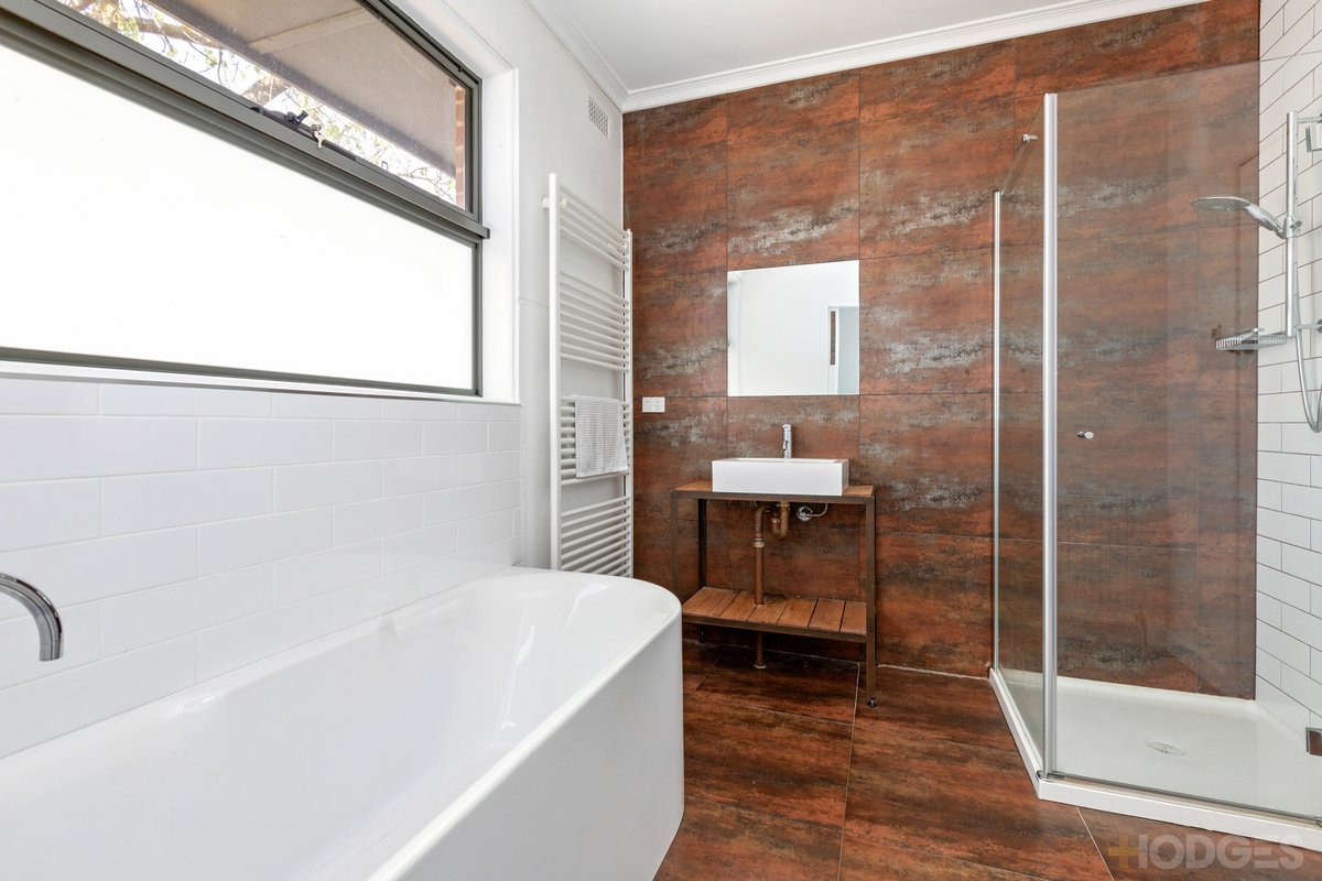 11 James Crescent Hampton - Residential for sale