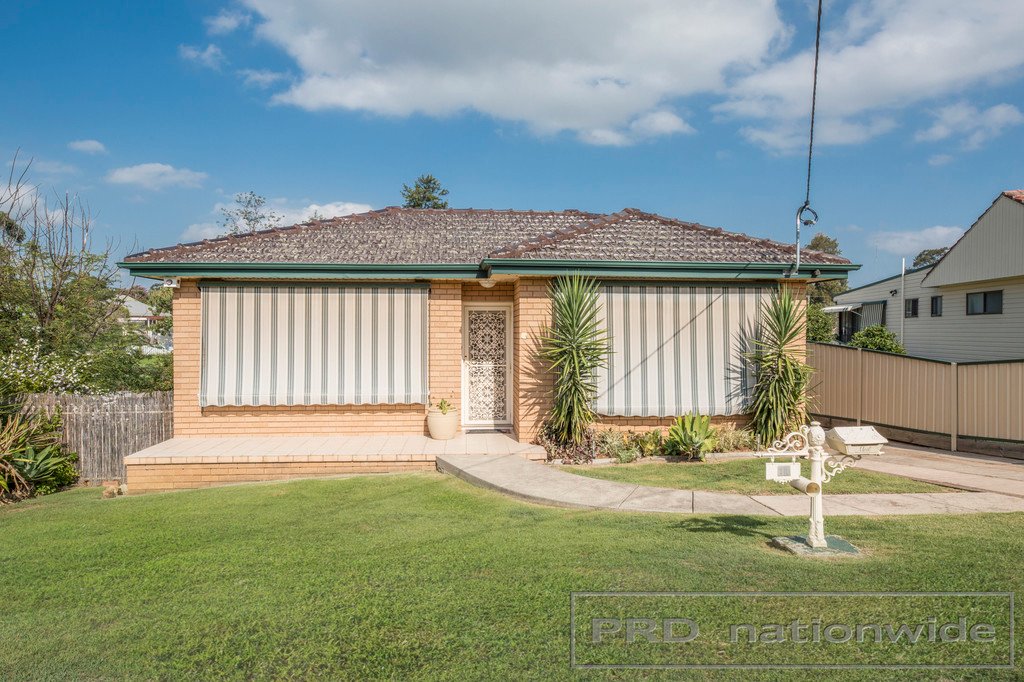 11 Joan Street, RUTHERFORD NSW 2320