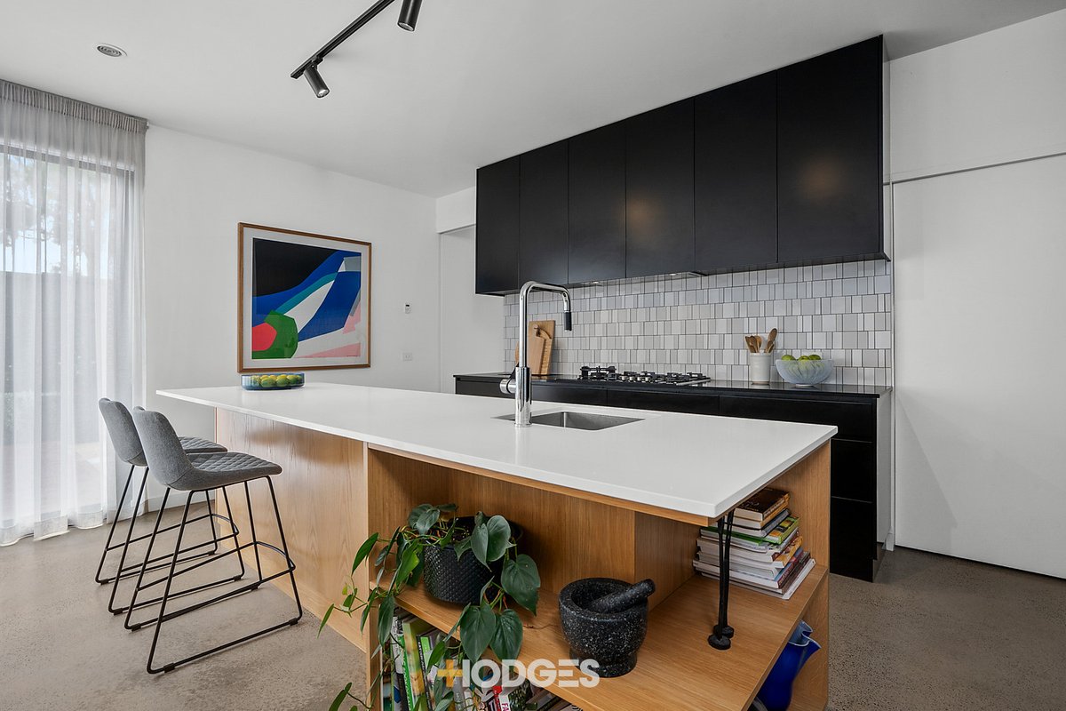11 Karkalla Court Hamlyn Heights - Residential for sale