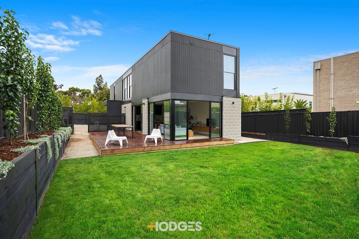 11 Karkalla Court Hamlyn Heights - Residential for sale