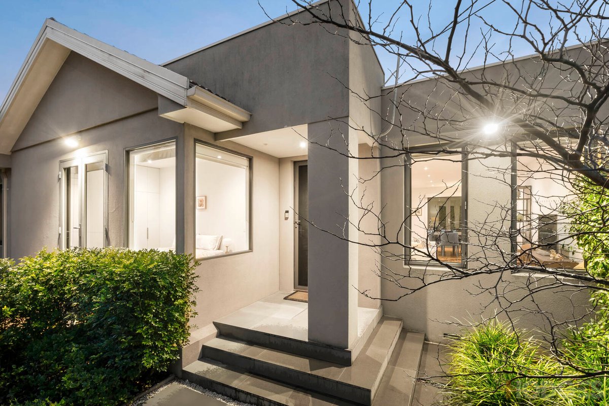 1 / 1 Kinross Street Hampton East - Residential for sale