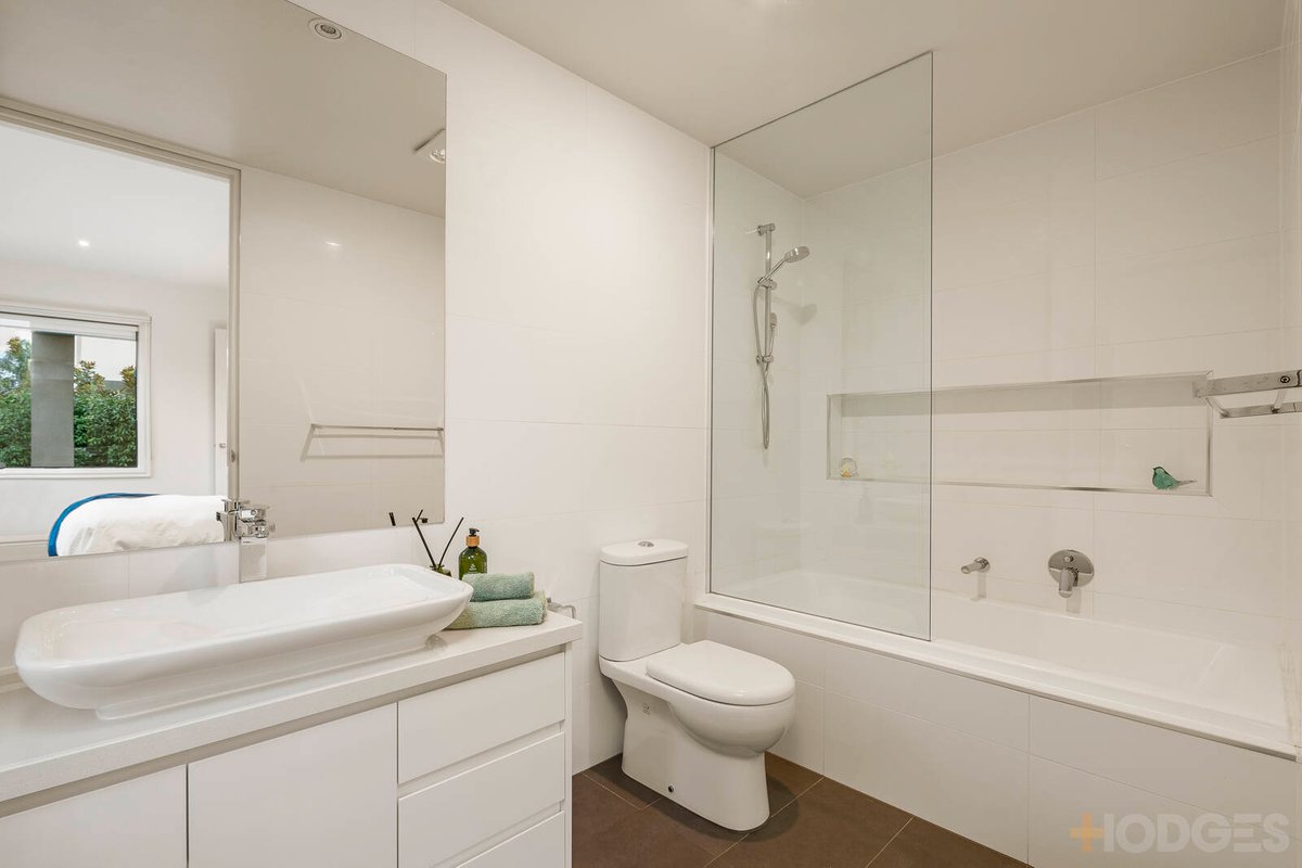 1 / 1 Kinross Street Hampton East - Residential for sale