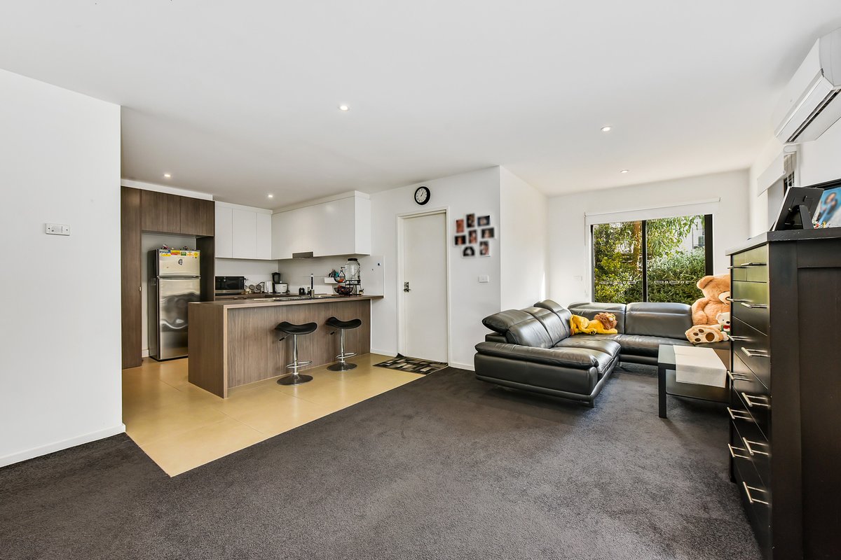 11 Lilliana Boulevard CARRUM DOWNS - Residential for sale
