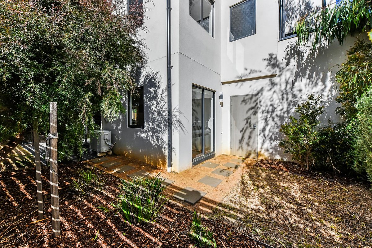 11 Lilliana Boulevard CARRUM DOWNS - Residential for sale