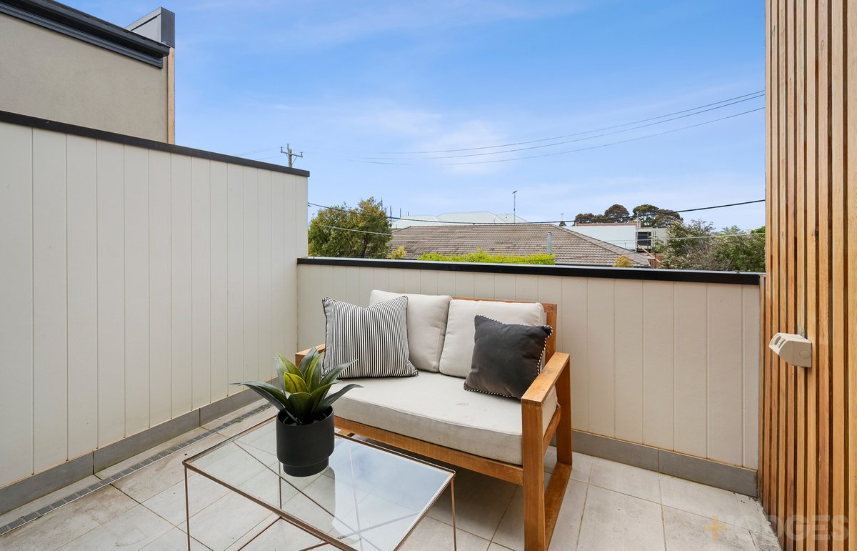 11 Lothian Street Rippleside - Residential for sale