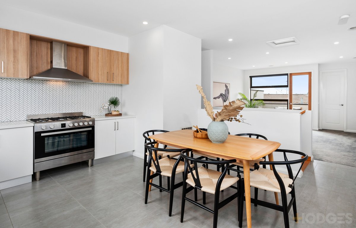 11 Lothian Street Rippleside - Residential for sale