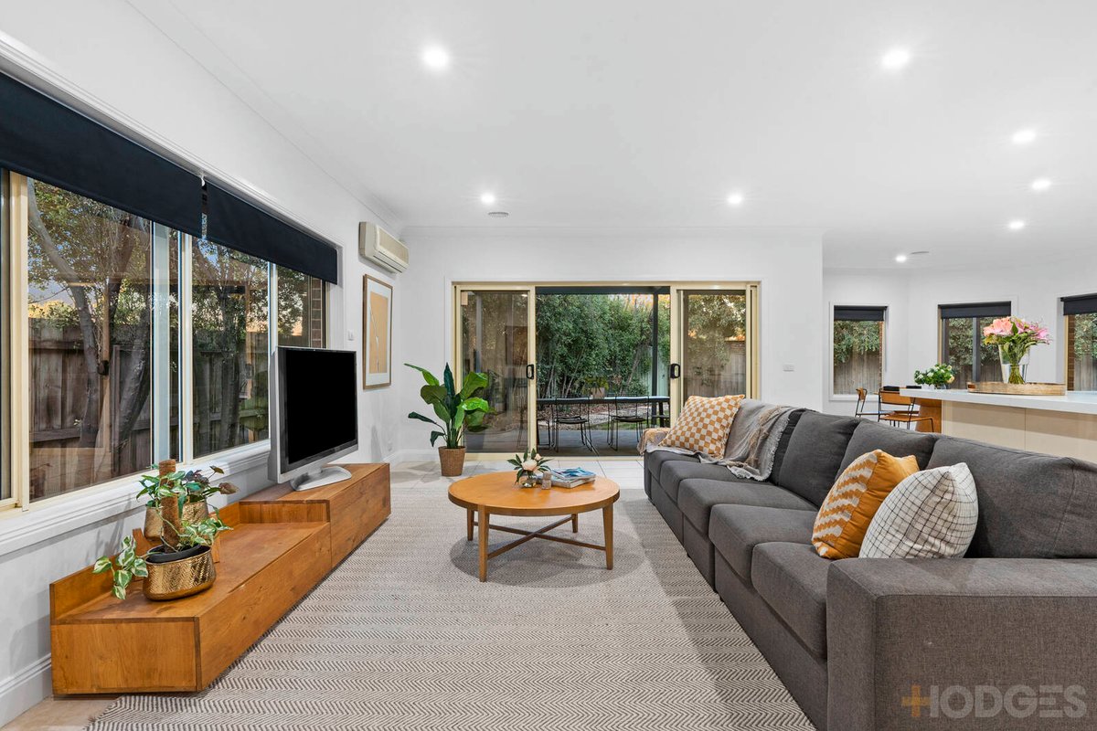 11 Mackie Close Hamlyn Heights - Residential for sale
