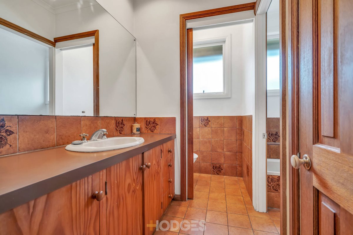 11 Nepean Highway Aspendale - Residential for sale