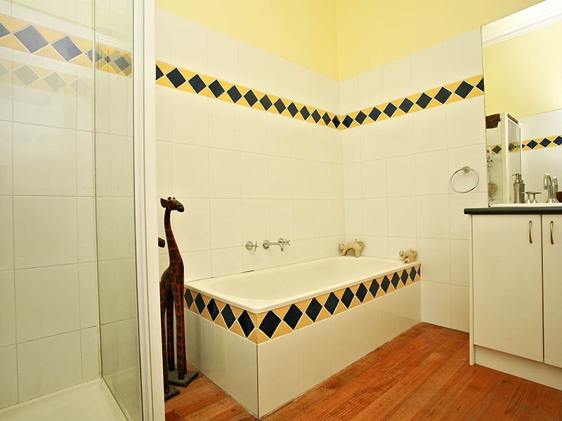 11 Norfolk Street YARRAVILLE - Residential for sale
