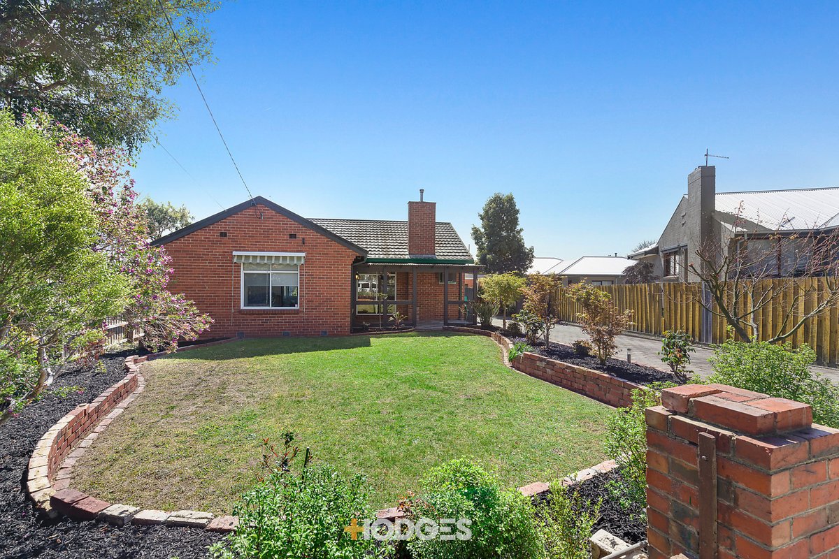 11 O’Connor Crescent Hampton East - Residential for sale