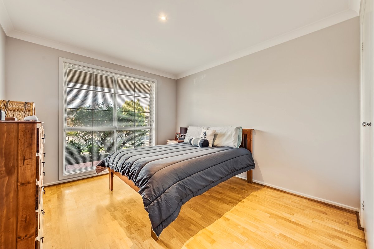 1 / 1 Preston Court Werribee - Residential for sale