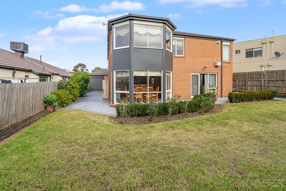 11 Quinlan Court Werribee - Residential for sale