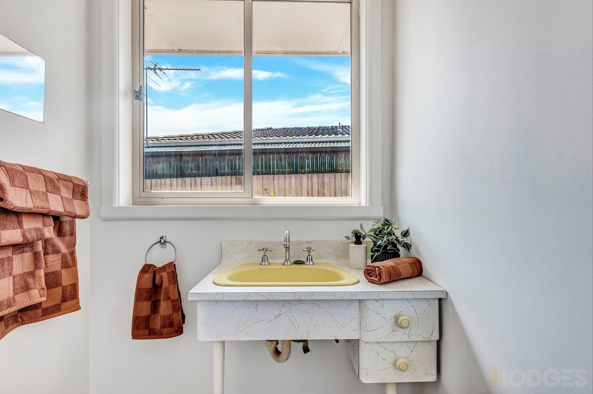 11 Randall Avenue Edithvale - Residential for sale
