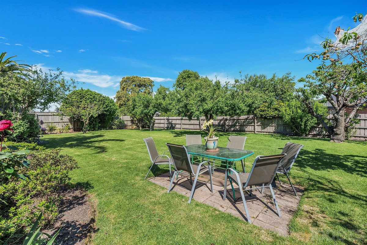 11 Randall Avenue Edithvale - Residential for sale