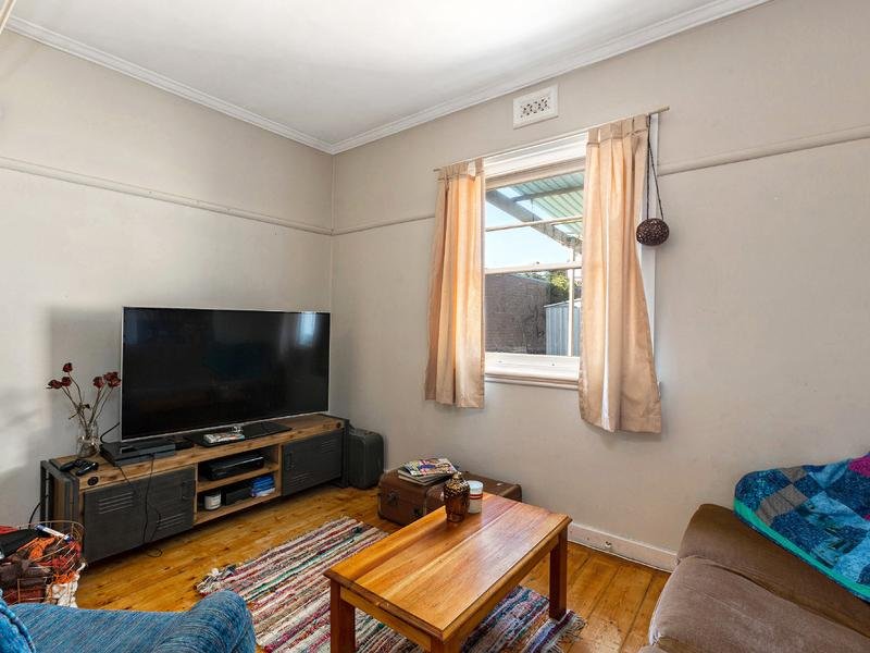 11 Sanderson Street YARRAVILLE - Residential for sale