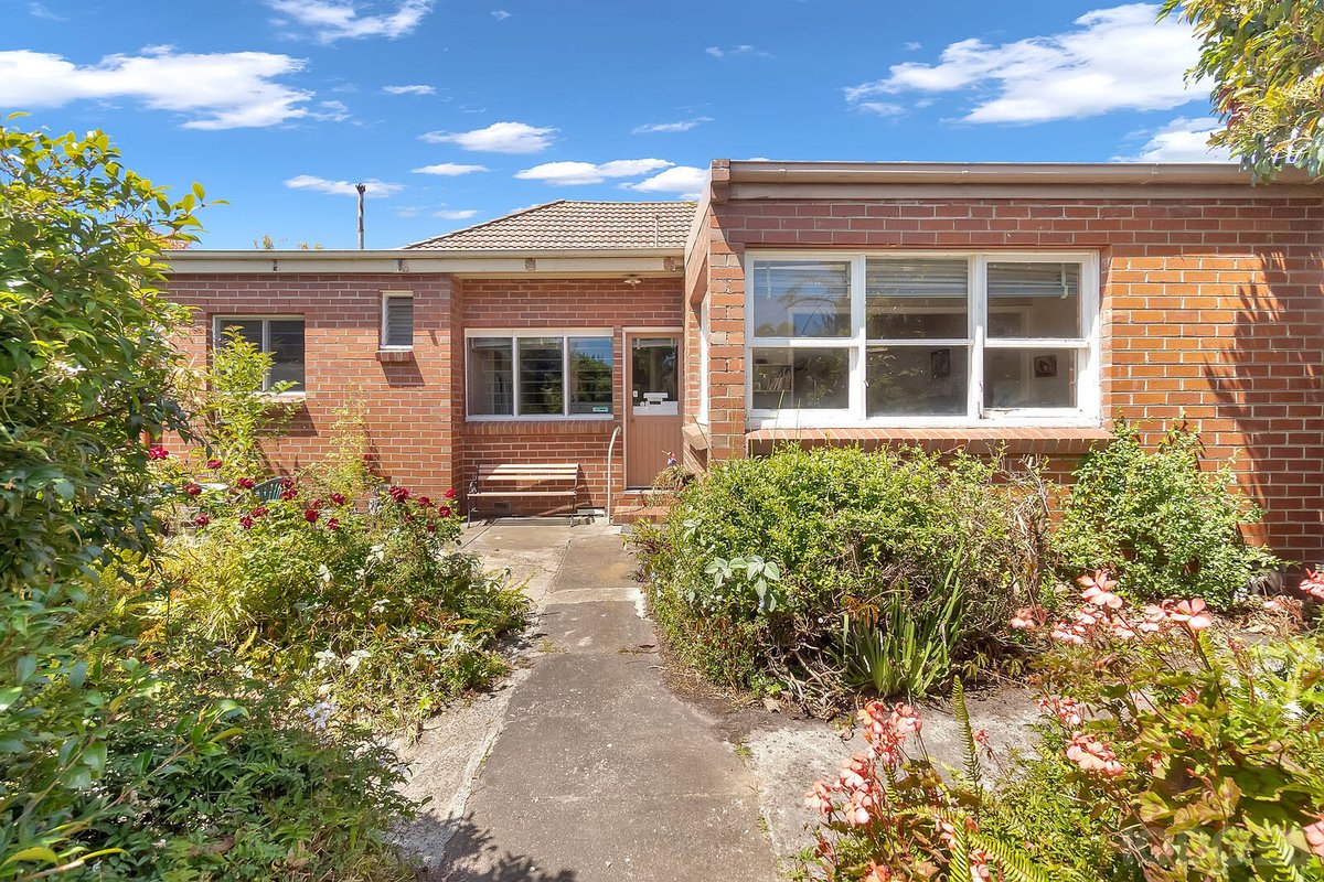 11 Sixth Street Parkdale - Residential for sale