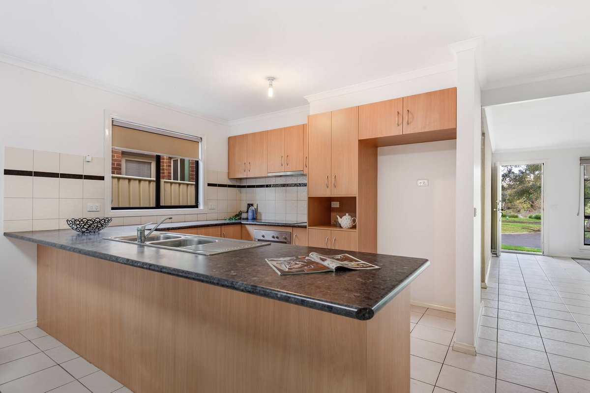 11 Sussex Court Tarneit - Residential for sale