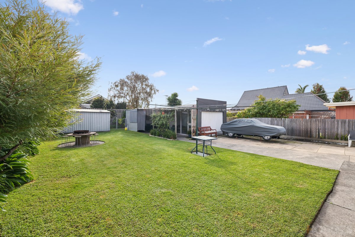 11 Teague Avenue Mentone - Residential for sale