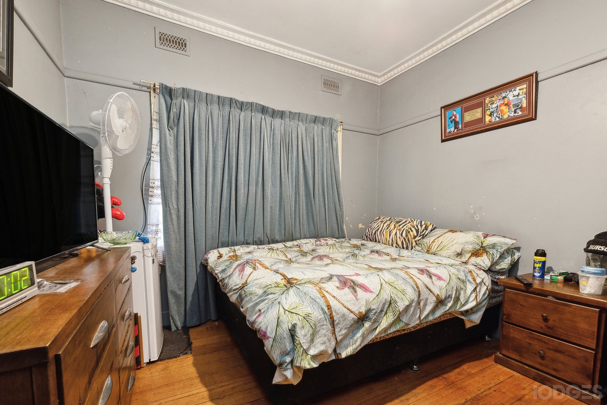 11 Teague Avenue Mentone - Residential for sale