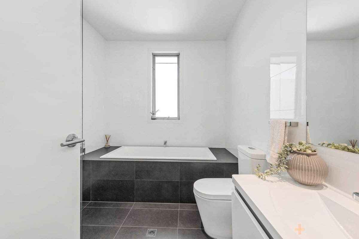 11 Warland Road Hampton East - Residential for sale