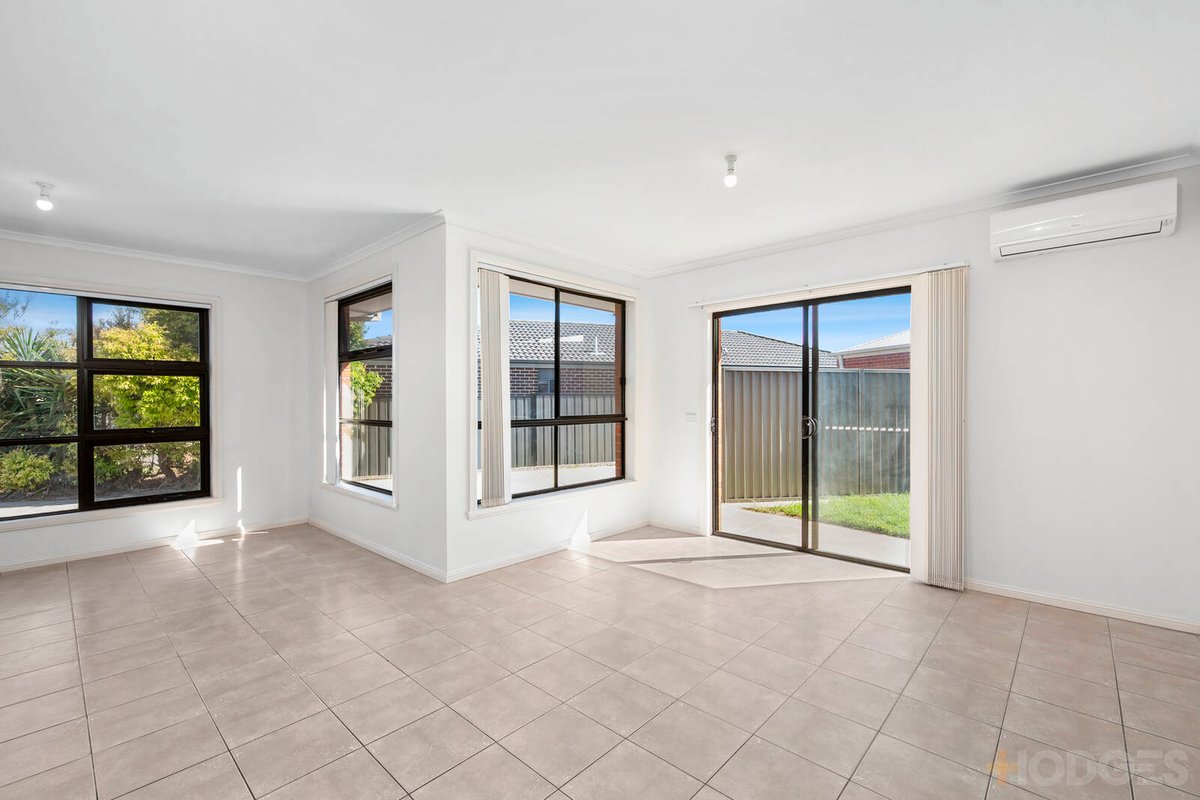 1 / 10 Bella Julia Place Lara - Residential for sale