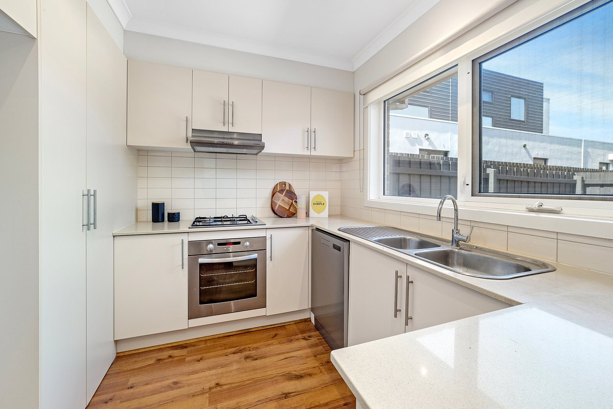 1 / 10 Enright Street Highett - Residential for sale