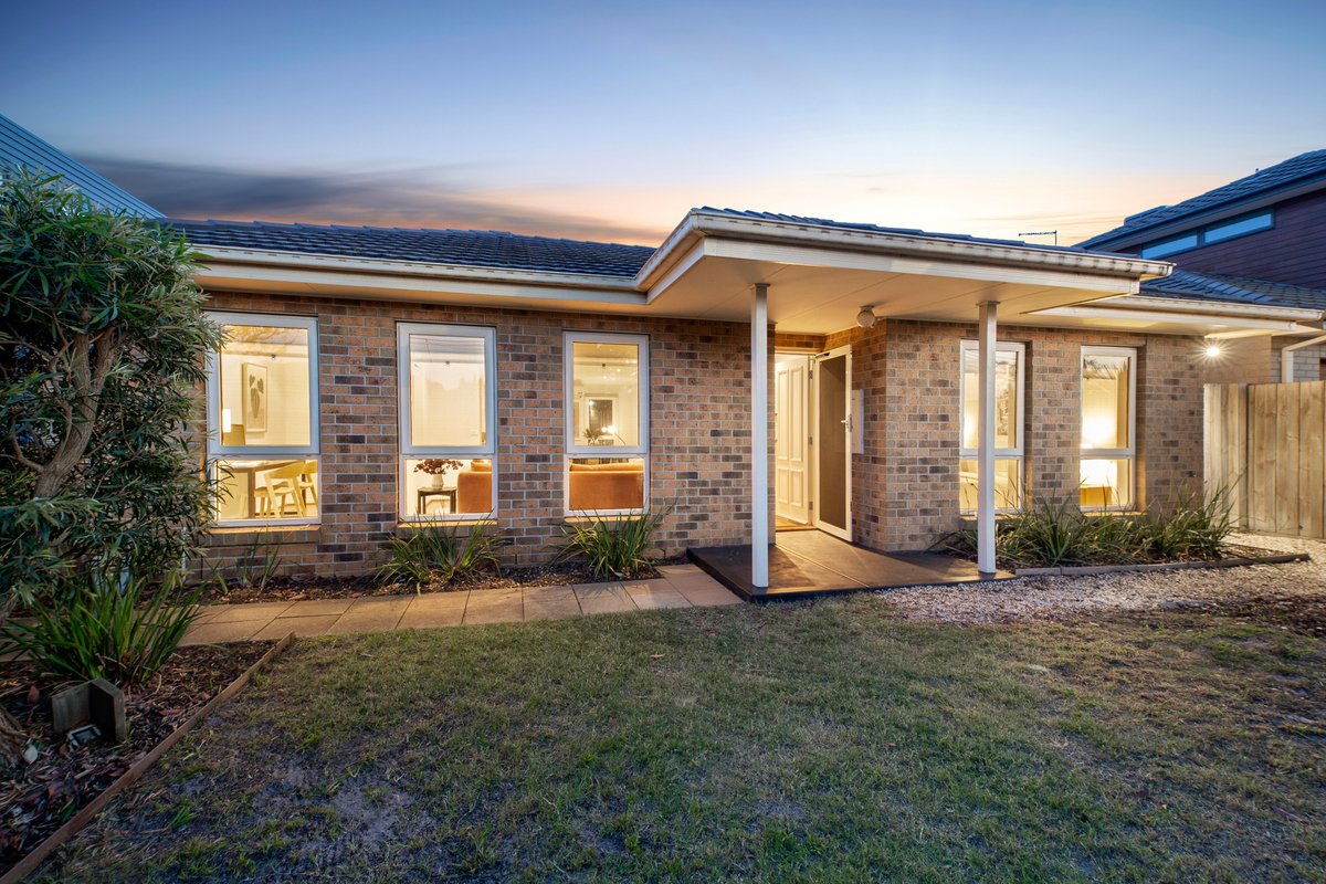 1 / 10 Enright Street Highett - Residential for sale