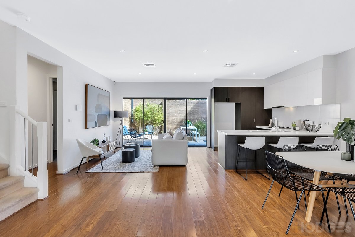 1 / 10 Flinders Street Mentone - Residential for sale