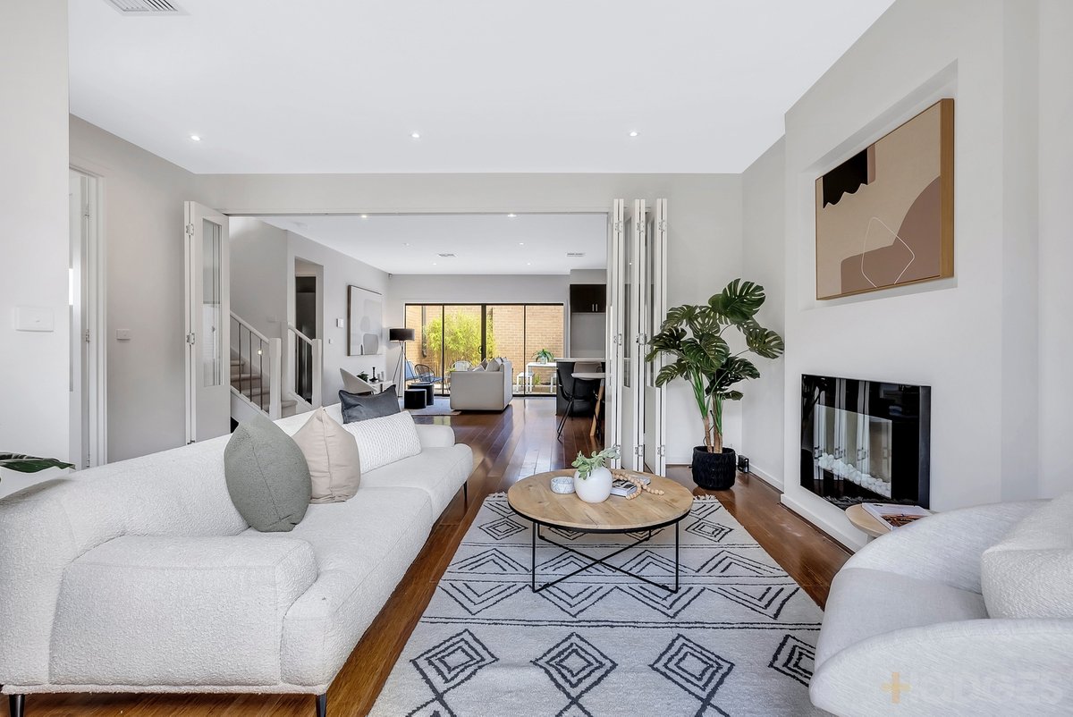 1 / 10 Flinders Street Mentone - Residential for sale