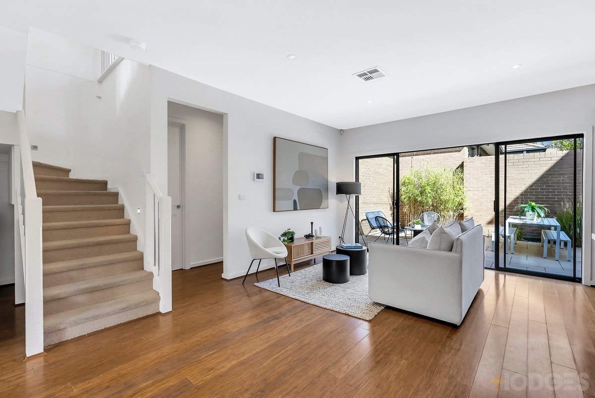 1 / 10 Flinders Street Mentone - Residential for sale