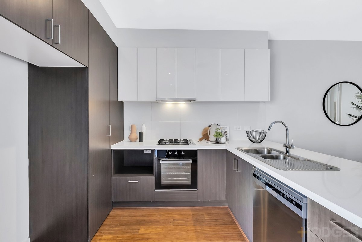 1 / 10 Flinders Street Mentone - Residential for sale