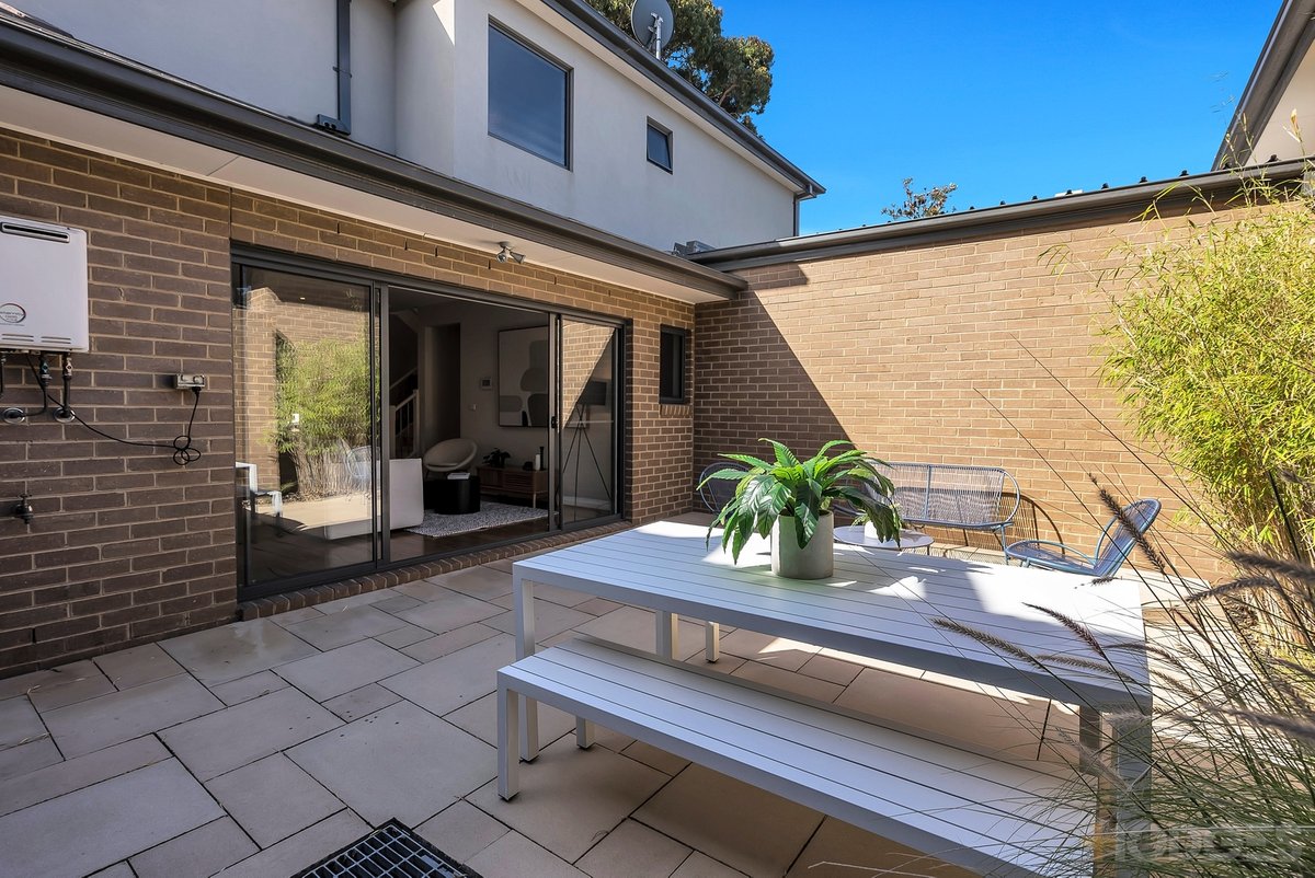 1 / 10 Flinders Street Mentone - Residential for sale