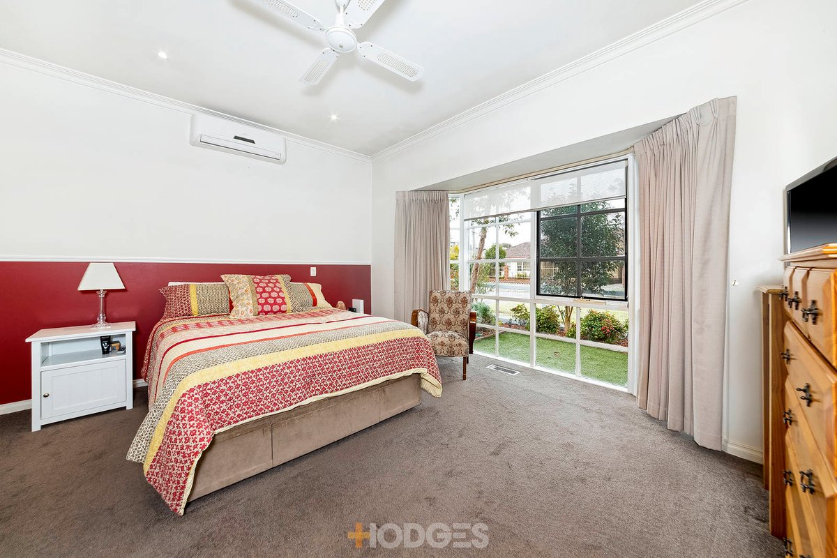 1 / 10 Riviera Street Mentone - Residential for sale