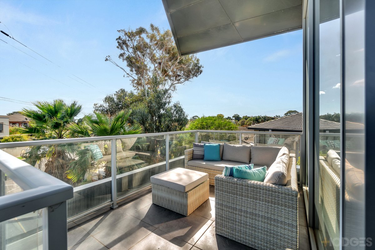 1 / 10 Warrigal Road Parkdale - Residential for sale