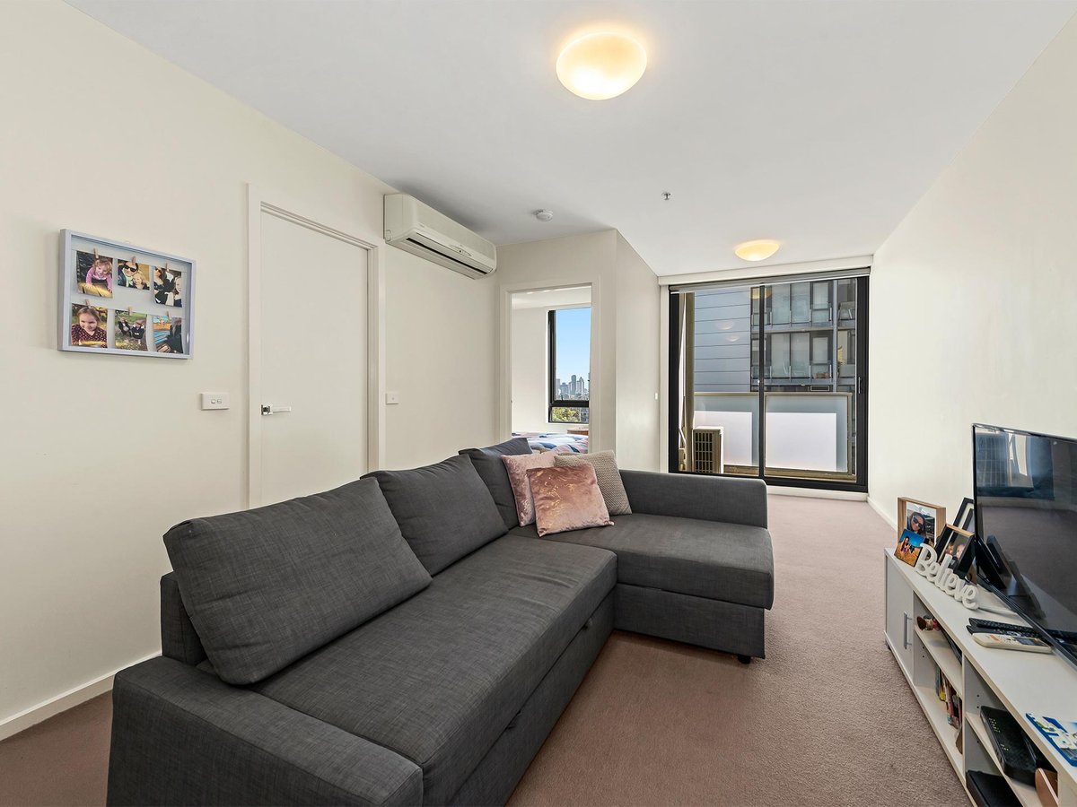 1102 / 594 St Kilda  Road MELBOURNE - Residential for sale