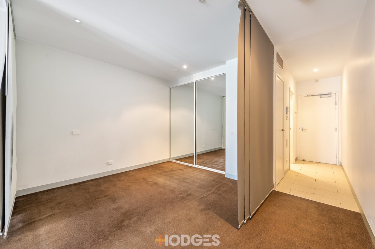 1109 / 555 Flinders Street MELBOURNE - Residential for sale
