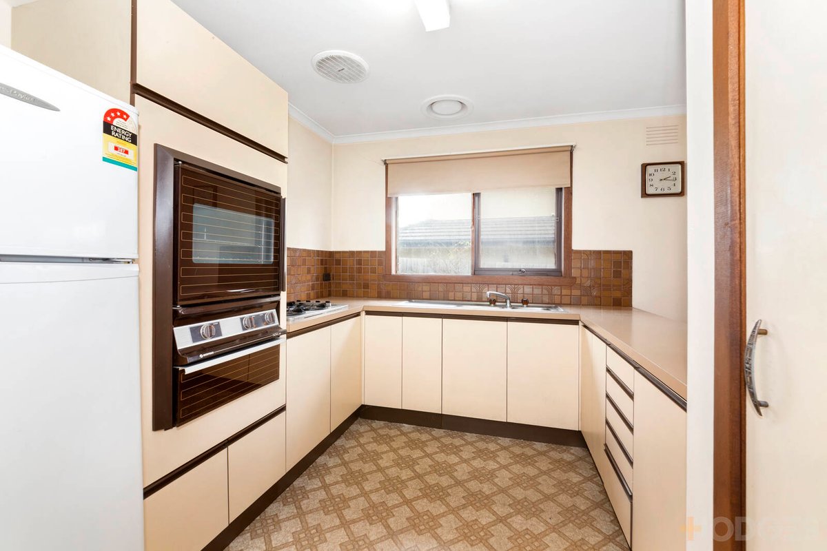 1 / 1126 Nepean Highway Highett - Residential for sale
