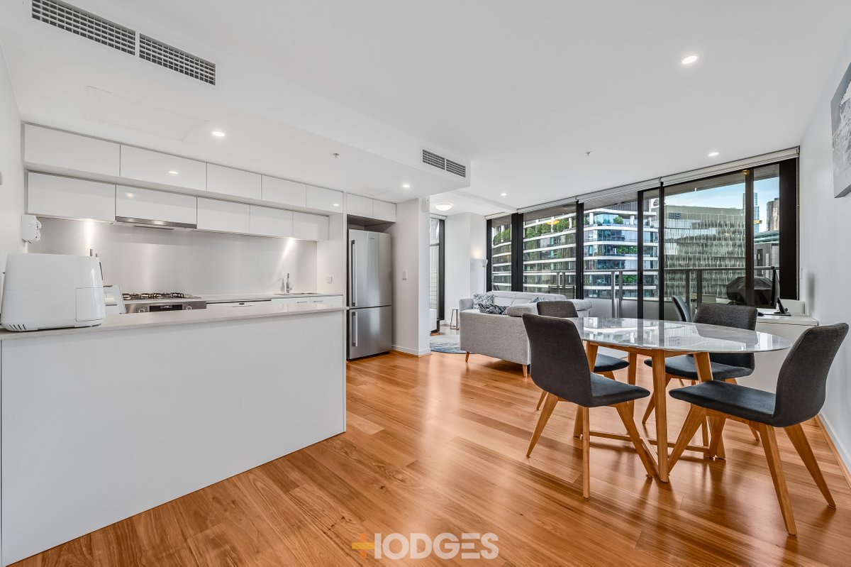 1113 / 100 Harbour Esplanade DOCKLANDS - Residential for sale